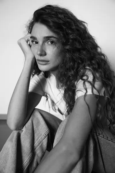 Aslı Sümen — beauty portrait